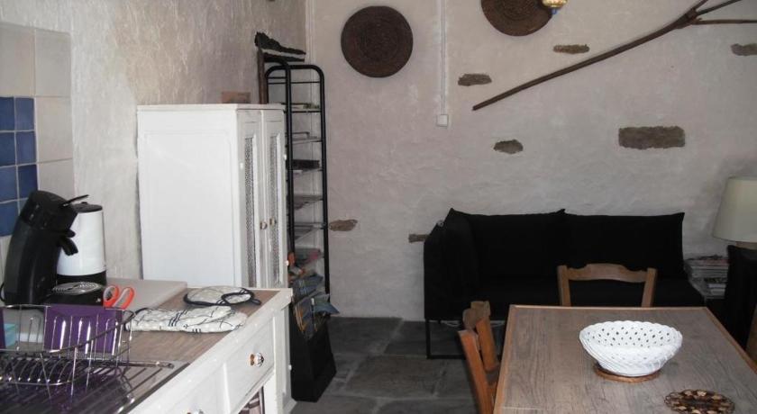 Le Clos D'Albray - Chambres D'Hotes Et Gite Comps-la-Grand-Ville Kamer foto